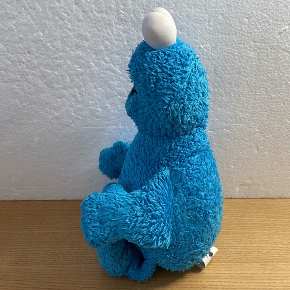 Kohls Cares Cookie Monster Plush Sesame Street 15" 2017 Blue Stuffed Animal Toy - Picture 2 of 9